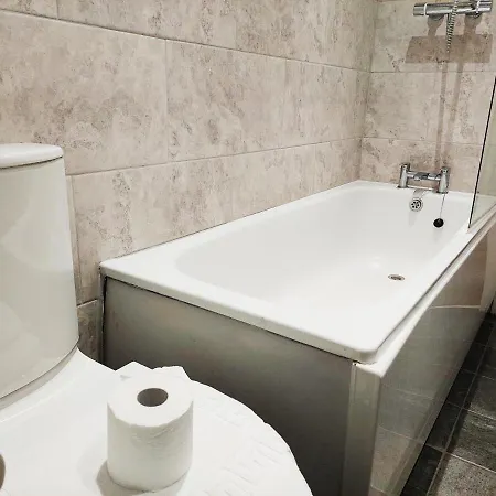 Apartman 13 Flat 4 Esplanade Gardens